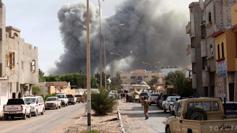 libya doi mat voi cuoc chien quy mo tai sirte hinh 1