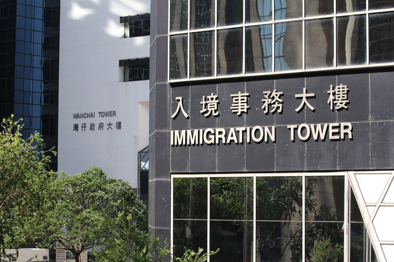 hong kong len tieng ve viec thay doi quy trinh cap thi thuc cho nha bao hinh 1