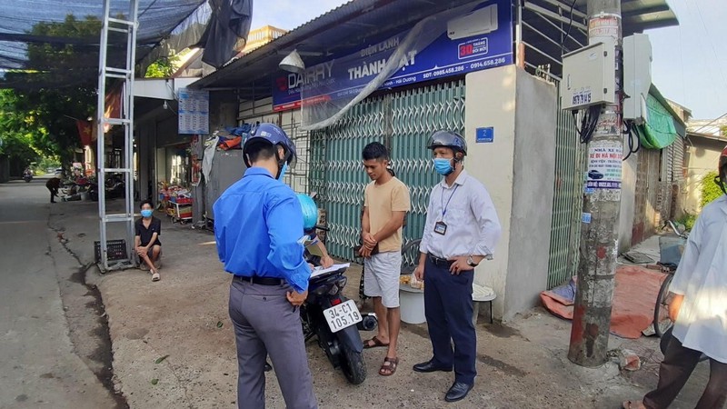 hai duong xu phat 13 nguoi khong khai bao y te hinh 1