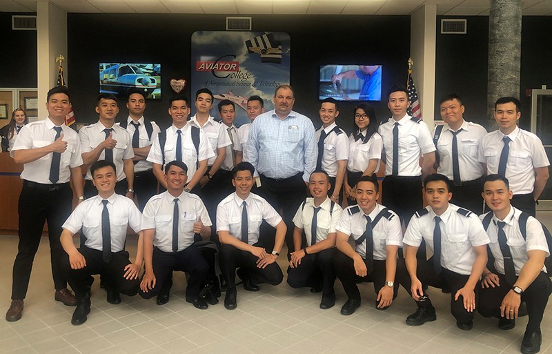 hanh trinh nua vong trai dat cua cac hoc vien vinaviation school hinh 3
