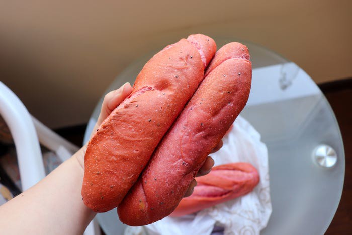 banh mi thanh long – su thich nghi cua viet nam voi covid-19 hinh 1