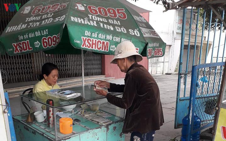 nhung mon qua nho lam am long nguoi ban ve so dak nong luc kho khan hinh 1