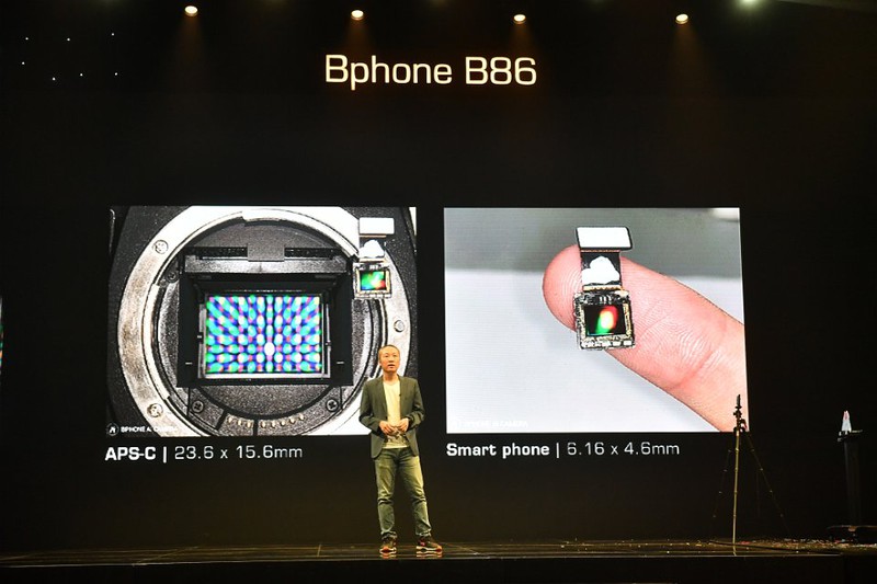 kham pha "trai nghiem khong gioi han" cua bphone b86 hinh 12