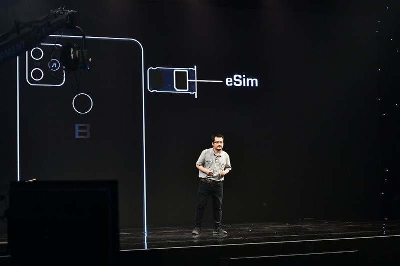 bphone b86 lieu co "xung" voi muc gia gan 10 trieu dong? hinh 2