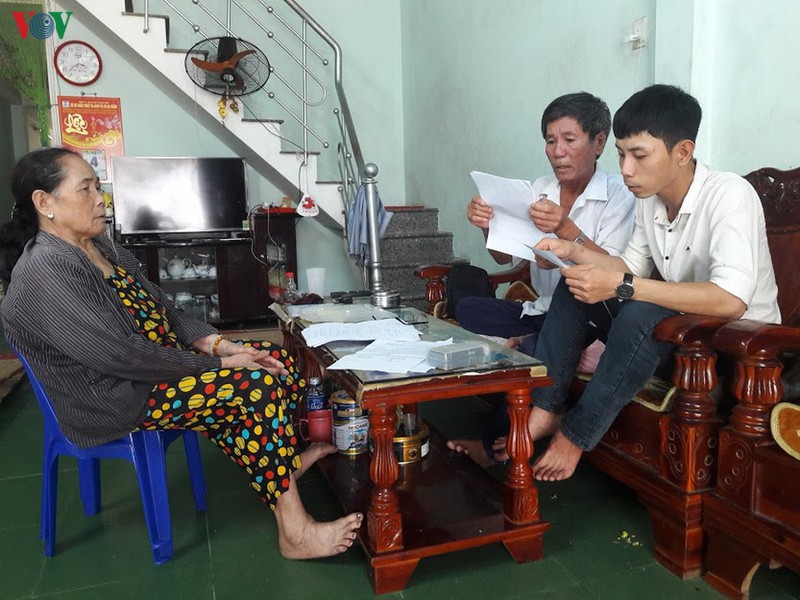 nguoi dan than phien viec vay tien tra no dat tai dinh cu chi co tren ti vi hinh 1