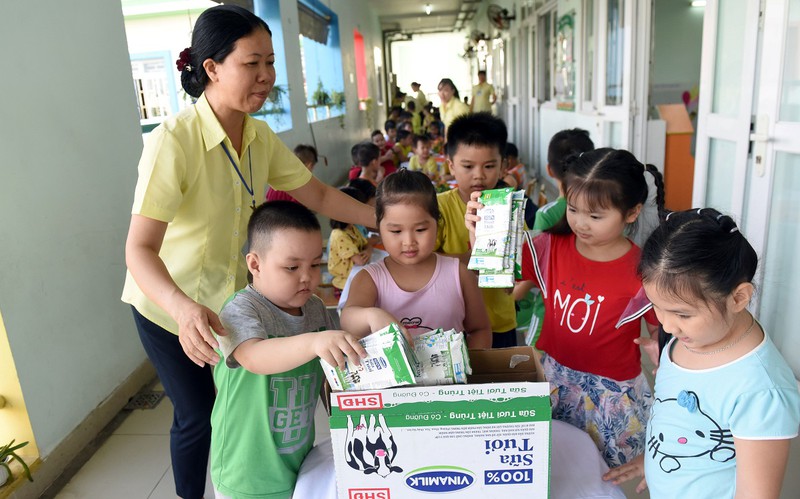niem vui uong sua hoc duong an toan tai tphcm hinh 3