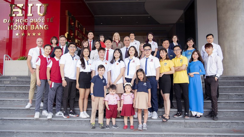 nhg don nam thu 21: hanh phuc vi duoc phung su trong yeu thuong hinh 3