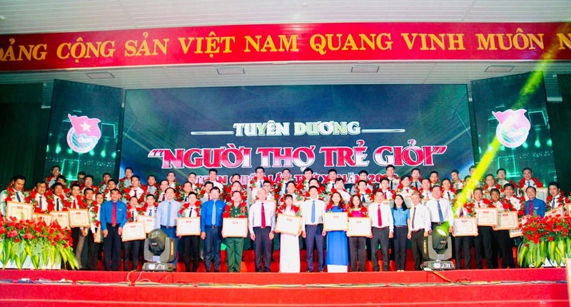 phong trao thi dua sang kien, sang che - "dac san" tuoi tre dau khi hinh 2
