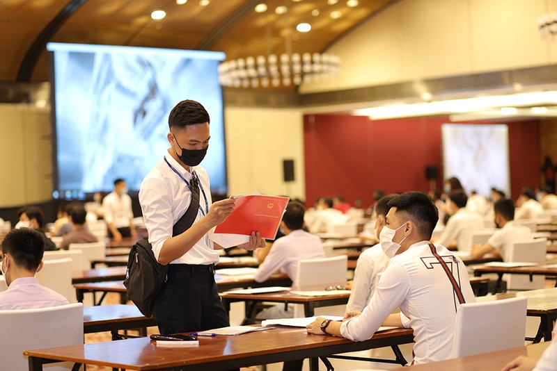hon 2.000 cu nhan tham du ky thi tuyen dung gsat vao samsung  hinh 1