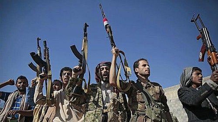 houthi tan cong doanh trai quan doi yemen, hon 60 nguoi thiet mang hinh 1
