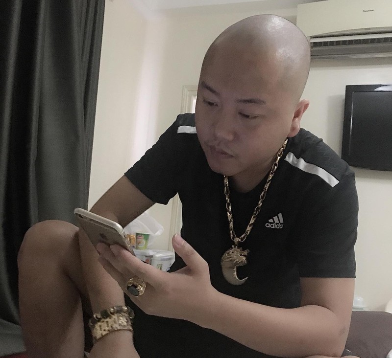 bat "ong trum" cho vay nang lai voi "lai suat cat co" hinh 1