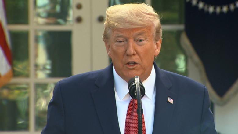 ong trump lam xet nghiem covid-19 moi, khuyen khich nguoi dan deo khau trang hinh 1