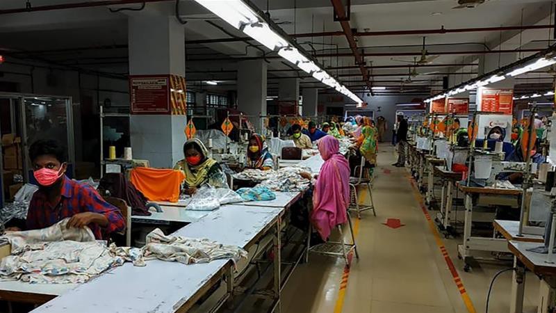 cac nha may det may bangladesh hoat dong tro lai giua lenh phong toa hinh 1