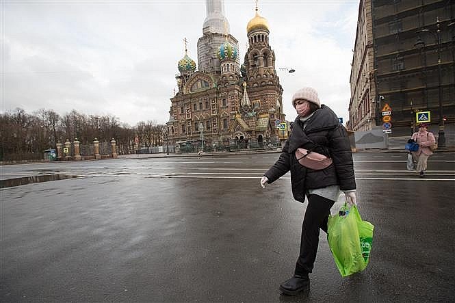 covid-19: "cu soc lon" doi voi nga va phep thu ban linh cua ong putin hinh 1