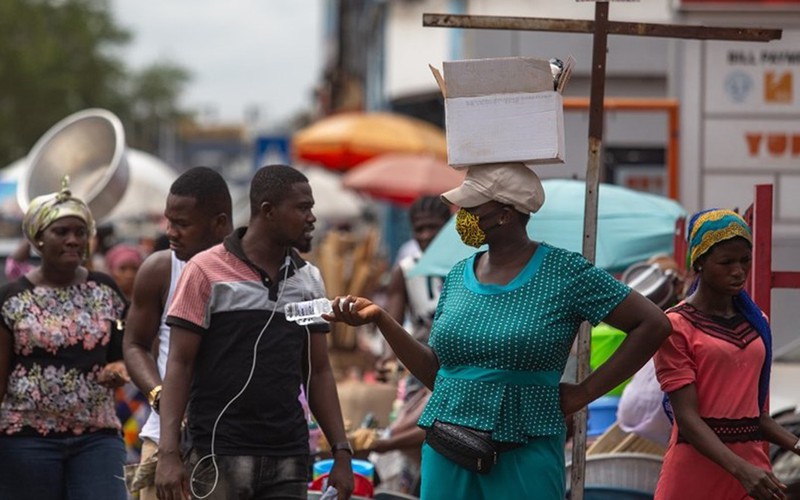ky luc "sieu lay nhiem" covid-19 o ghana: 1 nguoi lay cho 533 nguoi hinh 1