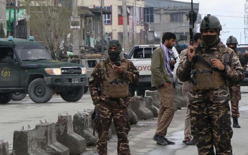 bao luc gia tang tai afghanistan, my "dau dau" tim cach giai quyet hinh 1