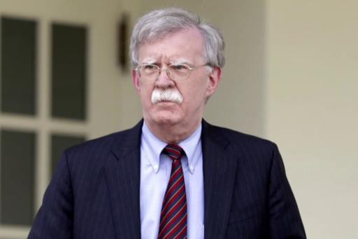 tong thong trump: bolton se pham phap neu xuat ban hoi ky nha trang hinh 1