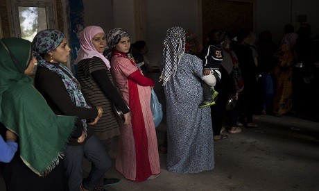 syria doi mat voi khung hoang nhan dao tram trong do covid-19 hinh 1