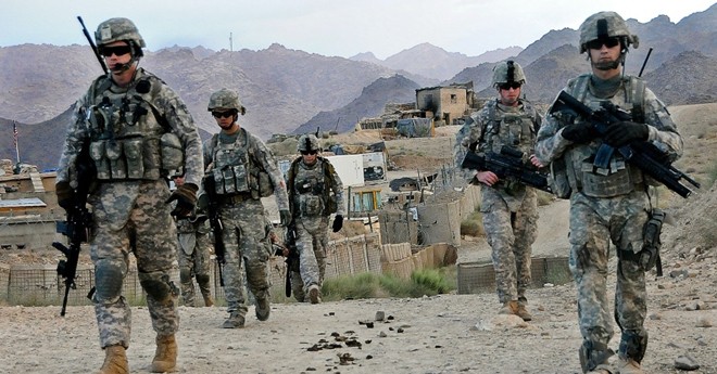 nga phu nhan tra tien cho taliban giet hai binh linh my tai afghanistan hinh 1
