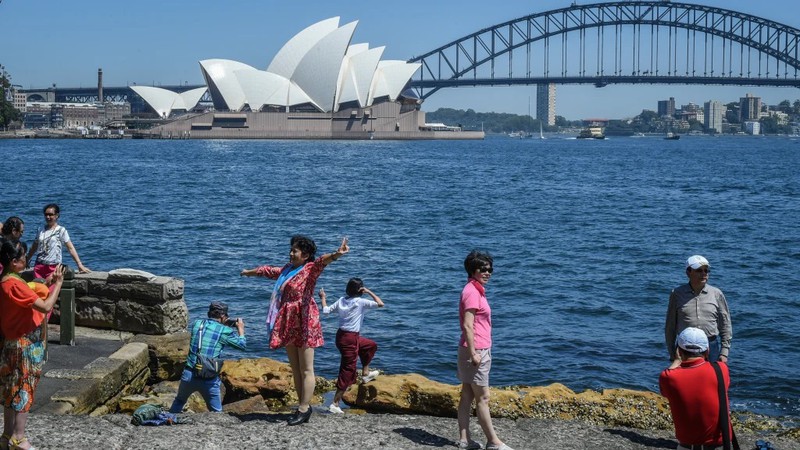 trung quoc canh bao cong dan co the bi tich thu tai san tai australia hinh 1