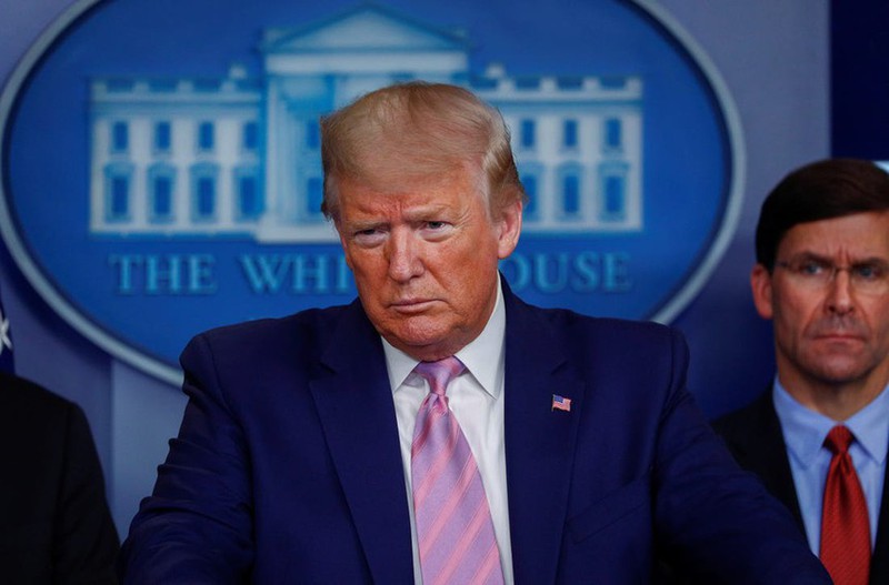 ong trump thua nhan tung bat dong voi tien si fauci ve dich covid-19 hinh 1