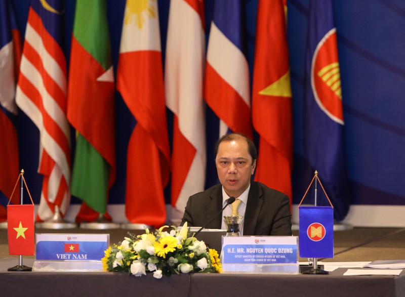 hoi nghi eas: cac nuoc keu goi khong lam phuc tap tinh hinh bien dong hinh 1