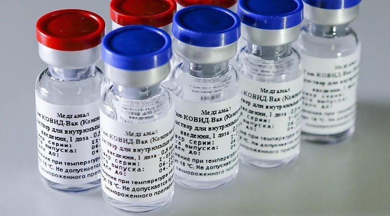 my trung phat vien nghien cuu thu nghiem vaccine covid-19 sputnik-v cua nga  hinh 1