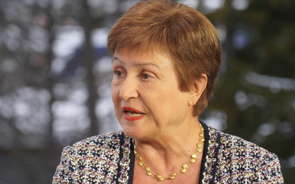 imf: tac dong "hinh chu v" tu dich covid-19 len nen kinh te hinh 1