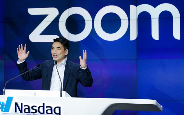 ceo zoom kiem bon tien nho phan mem lam viec truc tuyen hinh 1