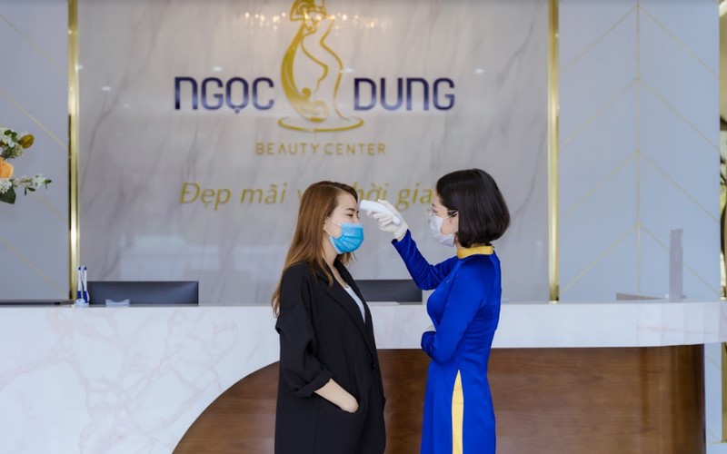 quy trinh dich te phong covid-19 nghiem ngat o tham my vien ngoc dung hinh 1