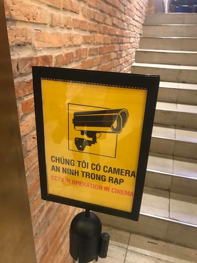 cgv dat bien bao sau scandal lo anh nong trong rap chieu phim hinh 1
