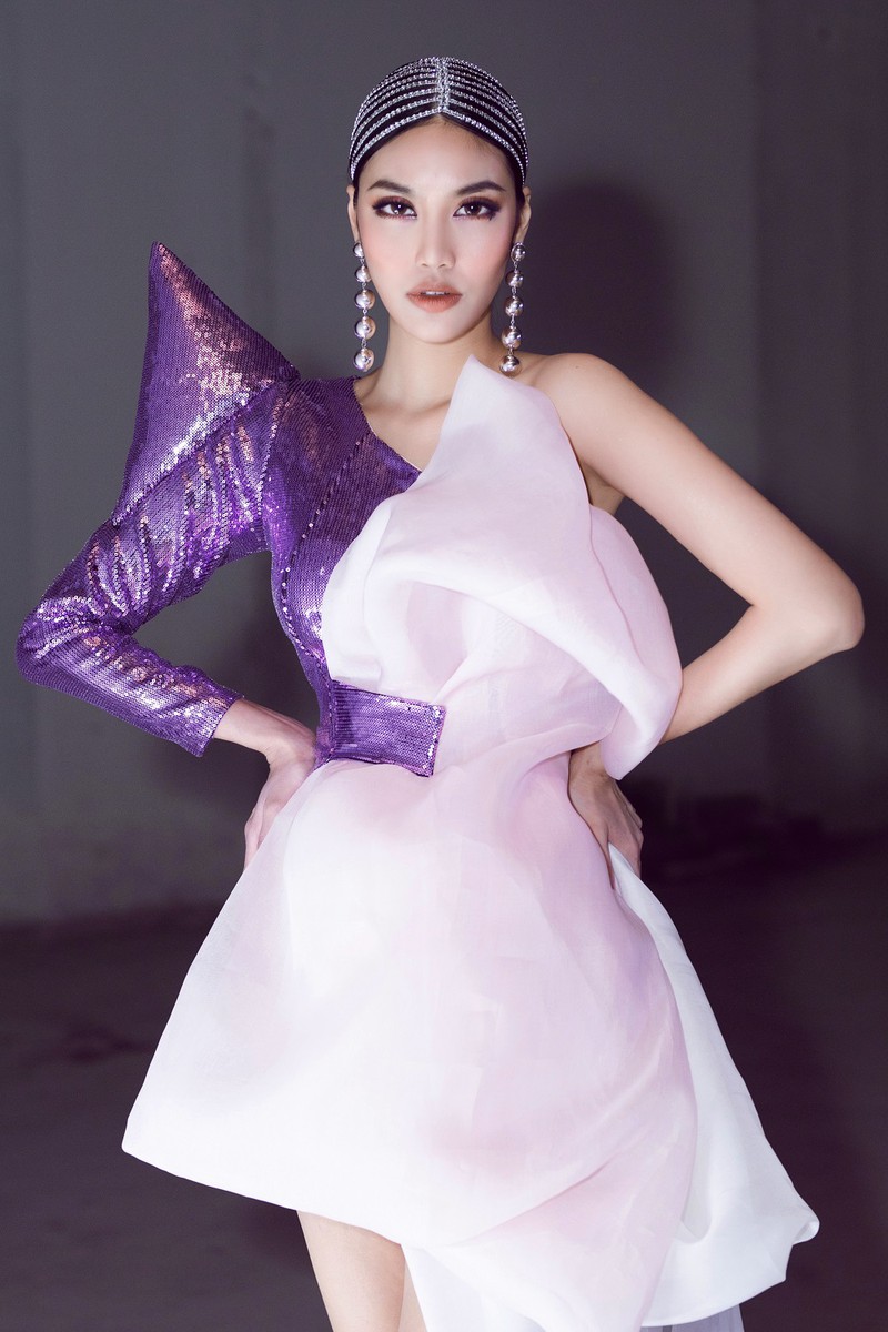 me bim sua lan khue tro lai quyen luc trong show dien cua ivan tran hinh 6