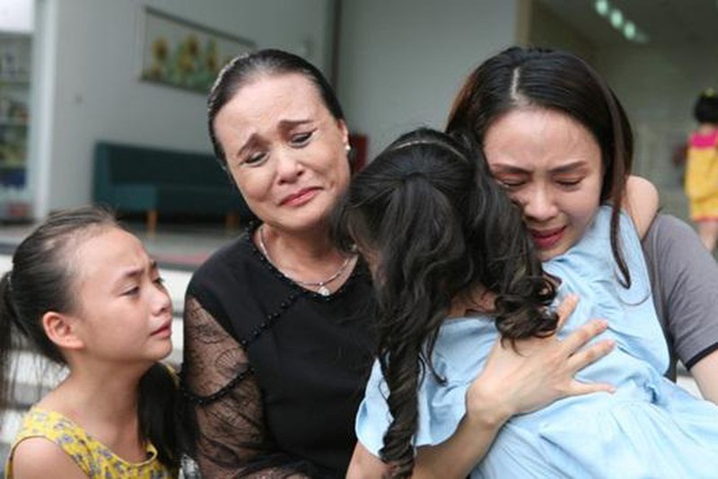 ket "hoa hong tren nguc trai" vien man, khan gia van thay bat cong hinh 4