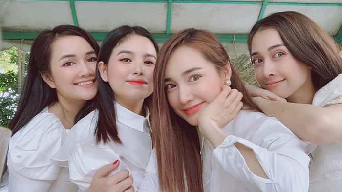 chuyen showbiz: ho ngoc ha vui ve di truot tuyet cung kim ly dip tet hinh 6