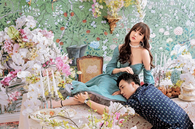 chuyen showbiz: ho ngoc ha vui ve di truot tuyet cung kim ly dip tet hinh 8