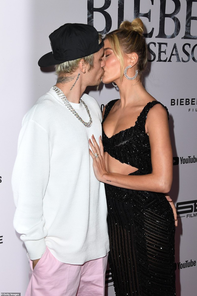 justin bieber ngot ngao hon vo xinh dep trong buoi ra mat phim tai lieu hinh 3