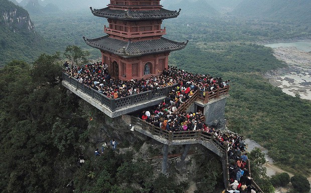 mot so le hoi dau xuan bi dung de phong chong dich benh hinh 4