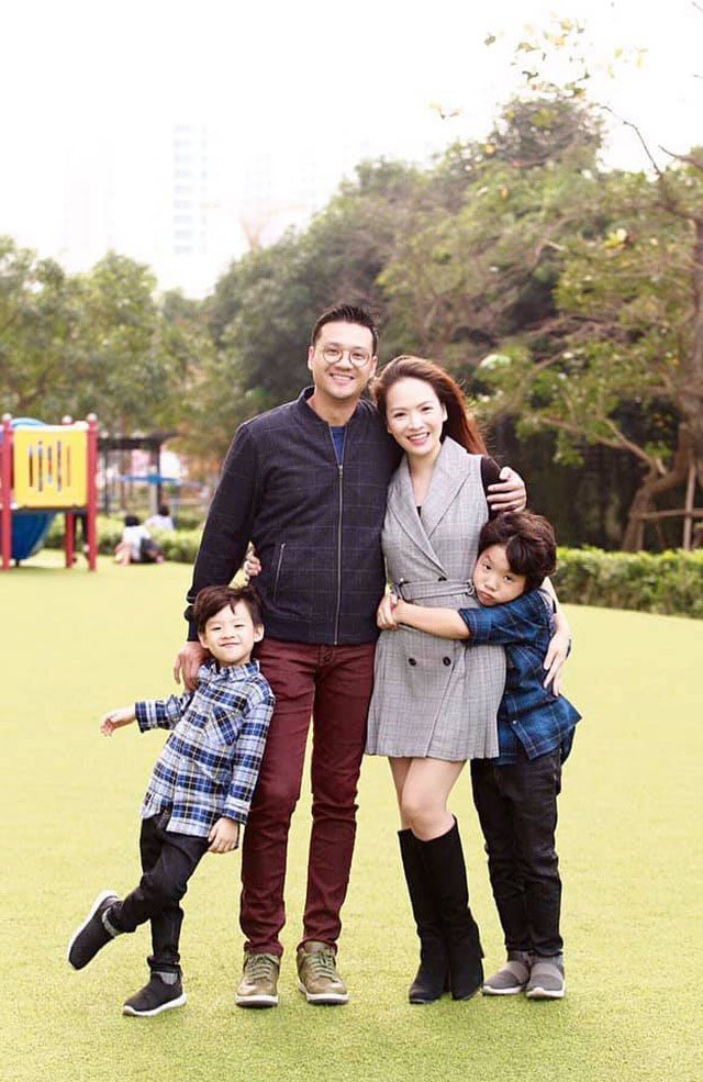 11 nam yeu trac tro, 9 nam hon nhan ngot ngao cua dan le - khai anh hinh 9