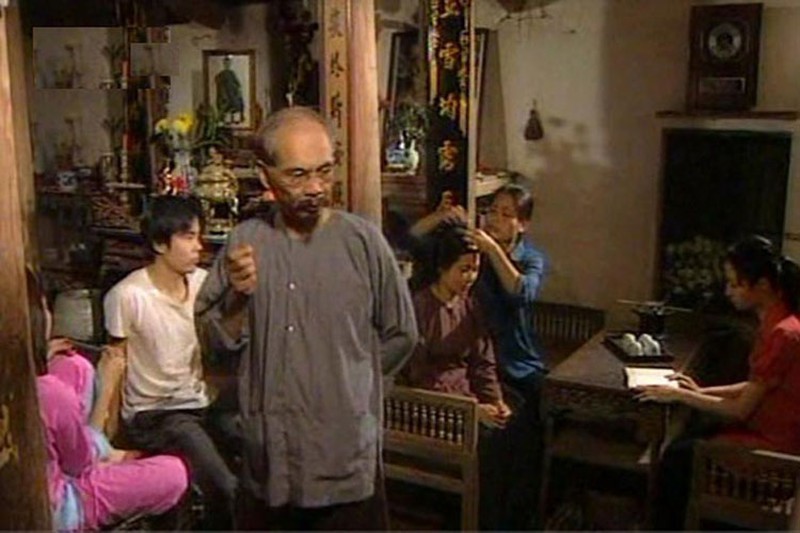 co gai nha nguoi ta va thoi vang bong cua phim de tai nong thon hinh 2