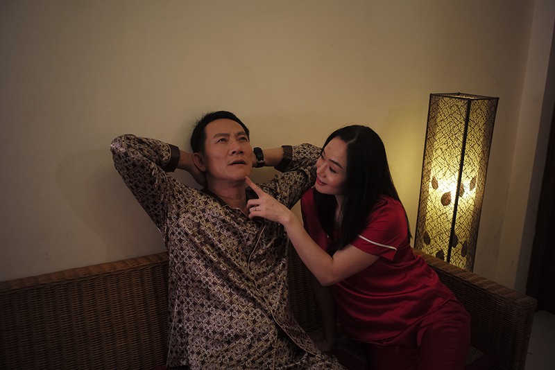 thanh son vao vai thay giao lanh lung, yeu quynh kool trong phim moi hinh 3