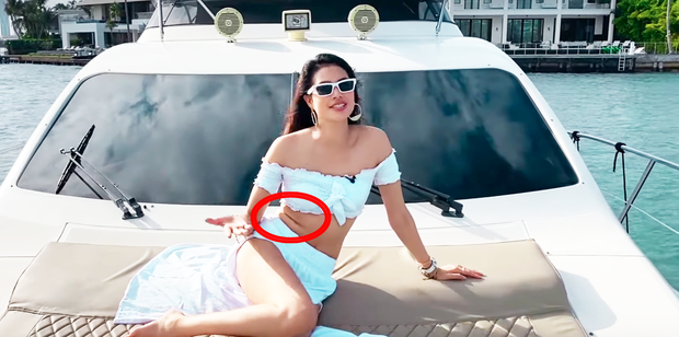 chuyen showbiz: ha ho tu cach ly tai nha, thuy tien "khoe" da tham nam hinh 8