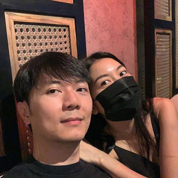 chuyen showbiz: khanh thi tiet lo "cua loi" trong dip sinh nhat tuoi 37 hinh 4