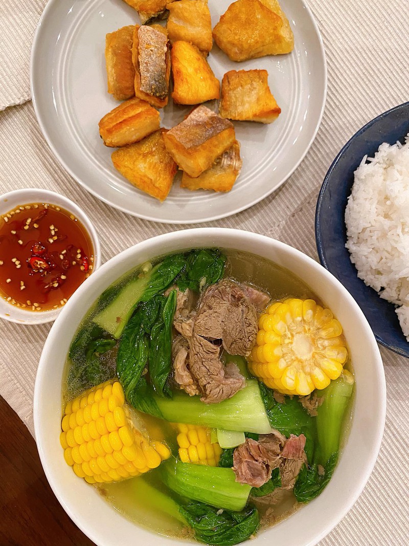 sao viet dam dang, khoe anh nau an ngon khi o nha mua dich covid-19 hinh 10