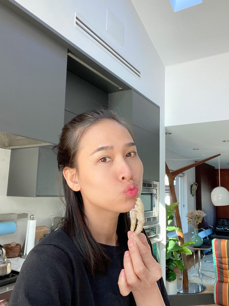 sao viet dam dang, khoe anh nau an ngon khi o nha mua dich covid-19 hinh 18