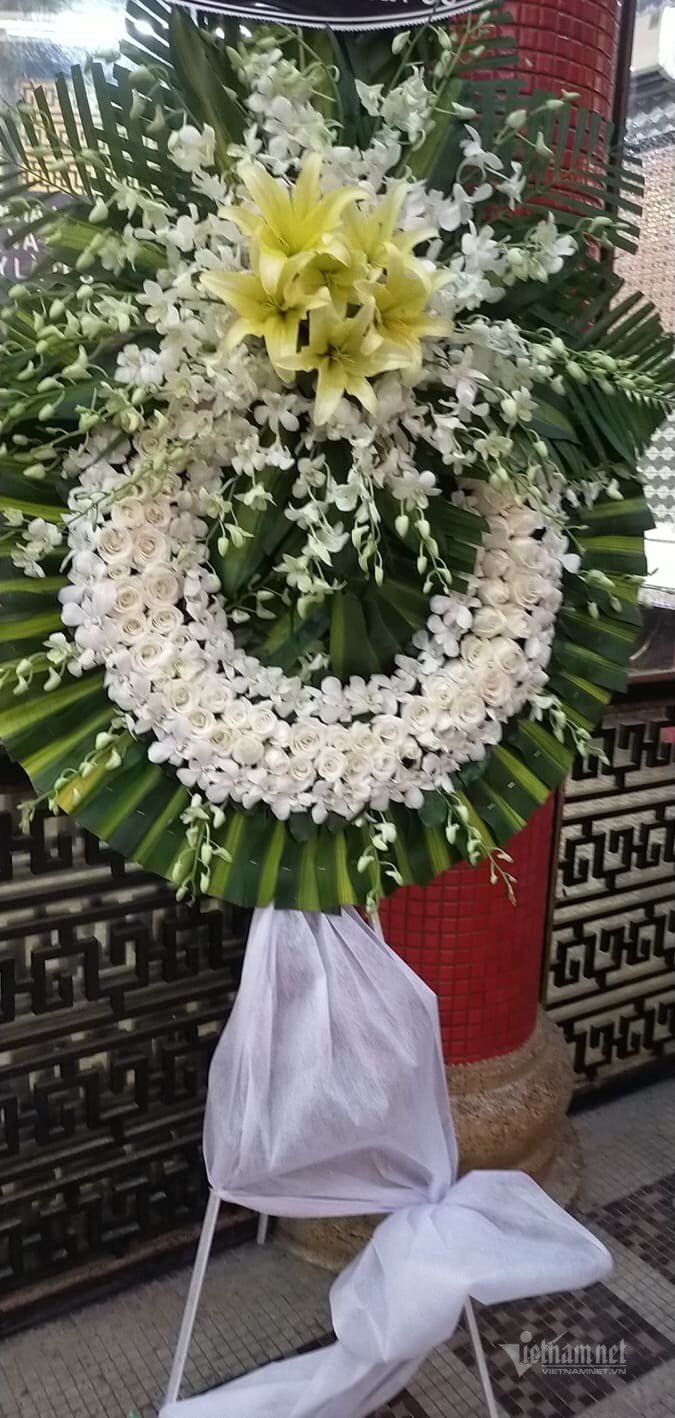 hinh anh dau tien trong le tang dien vien mai phuong hinh 7