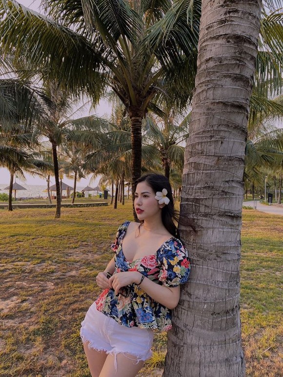 chuyen showbiz: nha phuong khoe cuoc hoi thoai ngon tinh voi ong xa hinh 7