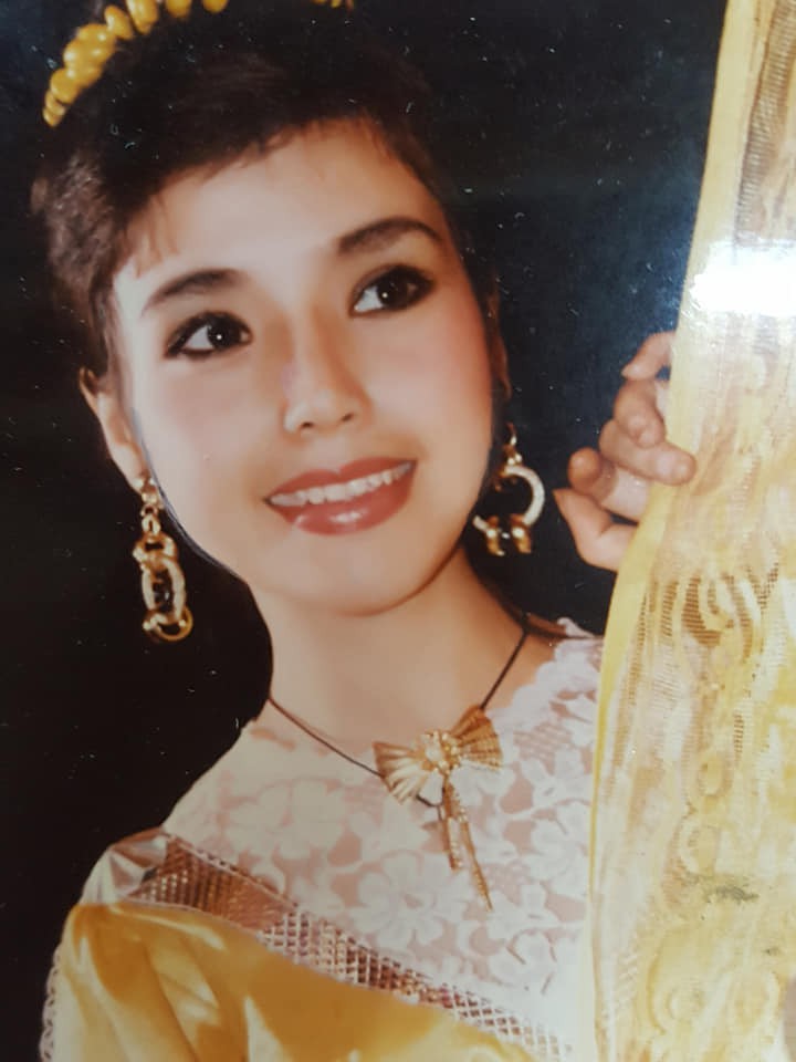 nsnd lan huong len chuc ba ngoai van gay ngo ngang vi nhan sac khong tuoi hinh 4