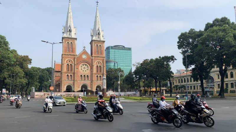 anh: tp. hcm hoi ha tro lai sau ngay go bo lenh gian cach xa hoi hinh 6