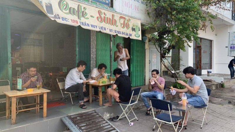 anh: tp. hcm hoi ha tro lai sau ngay go bo lenh gian cach xa hoi hinh 4