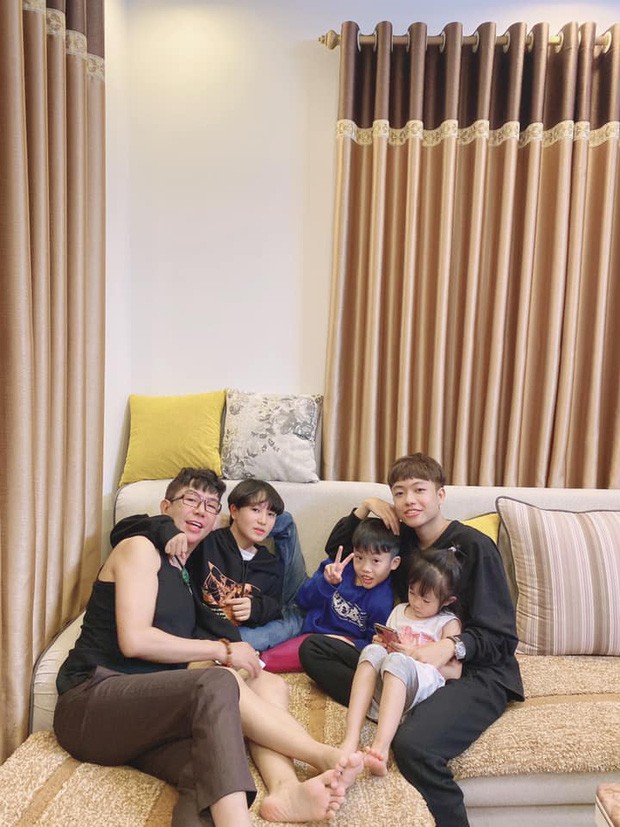 vo long nhat nghen ngao ke chuyen suyt ly hon chong hinh 2